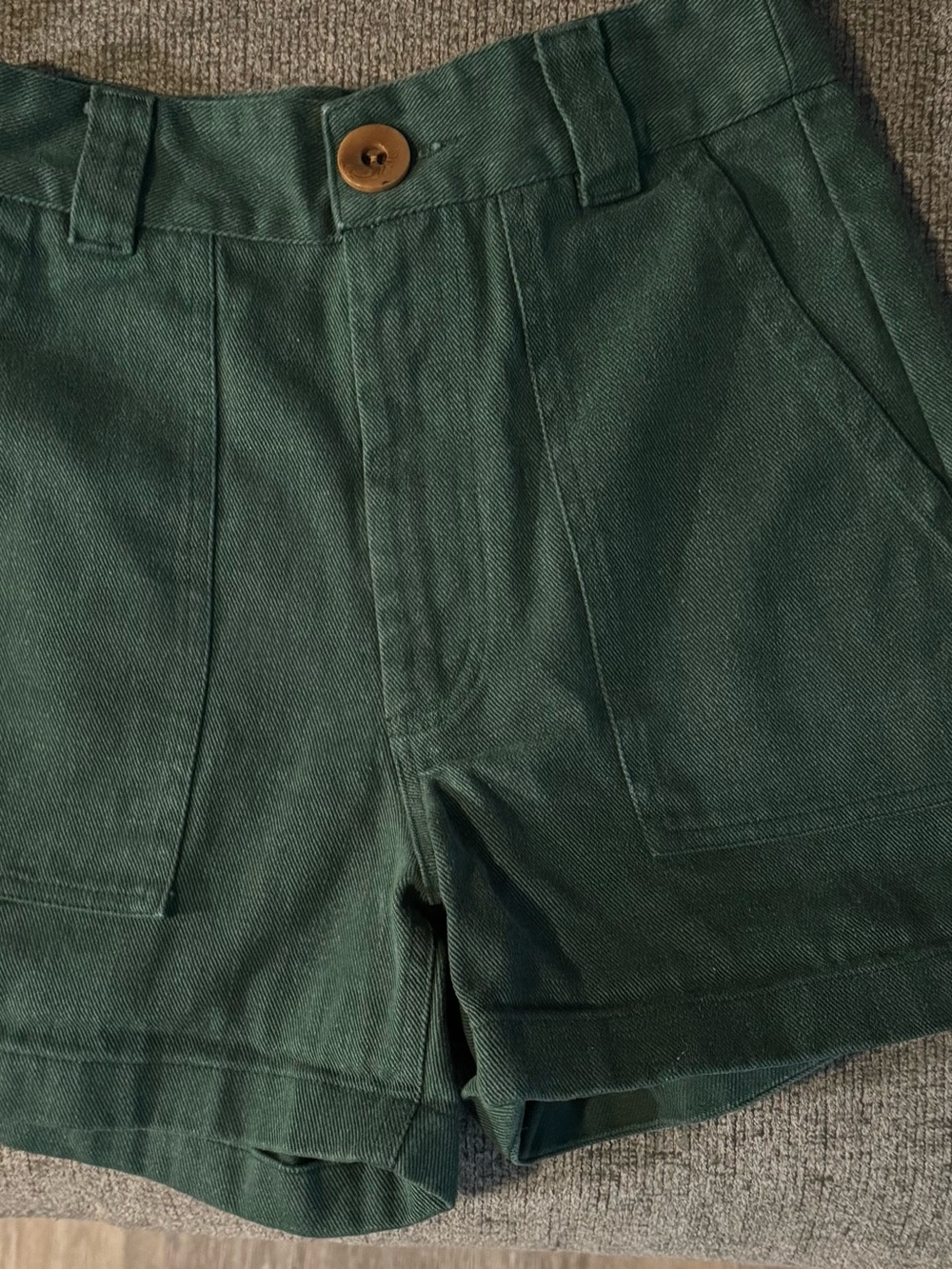 Beaton Linen High-Rise Dark Green Button-Front Shorts